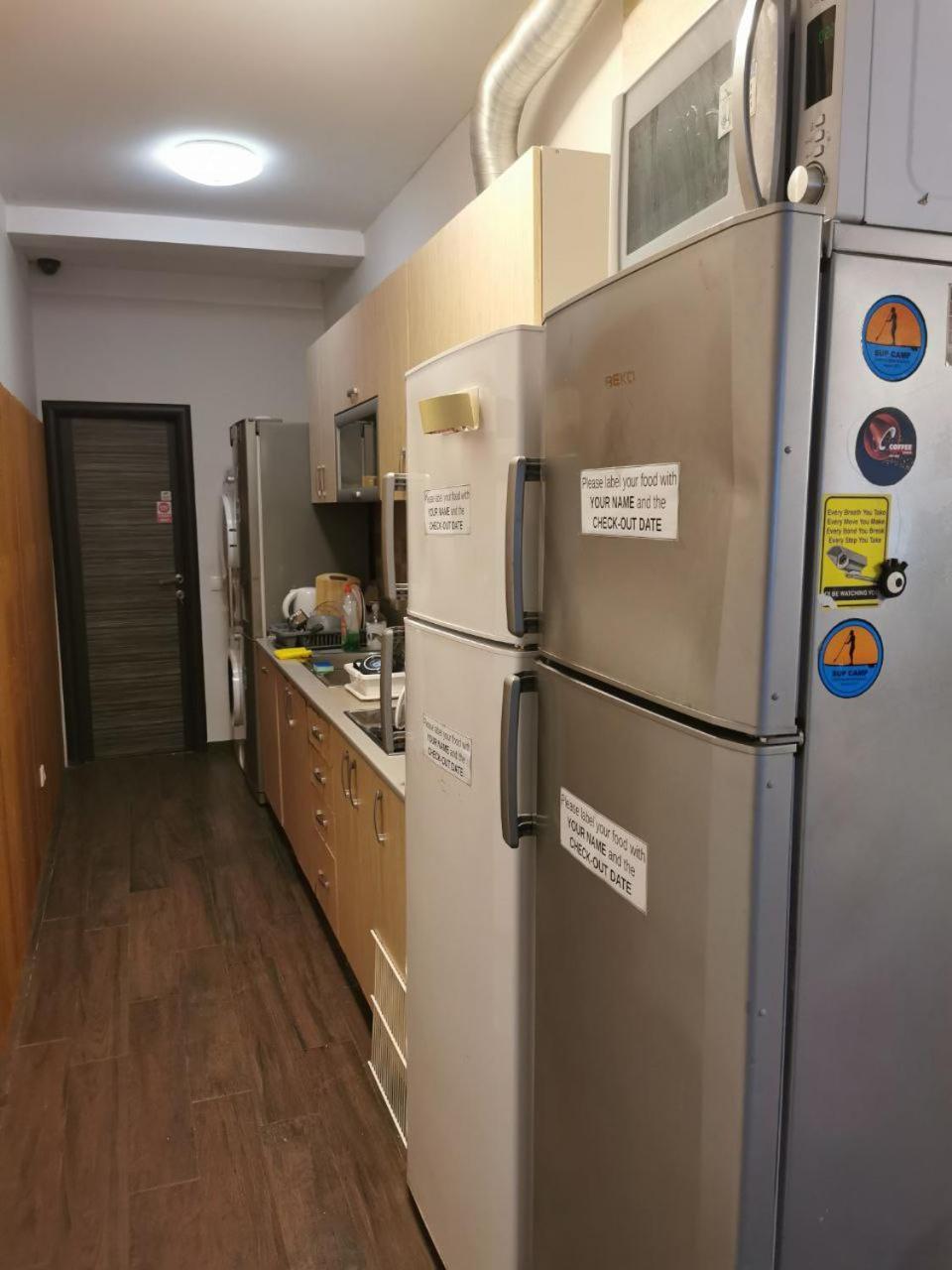 High Camping Budva Luaran gambar